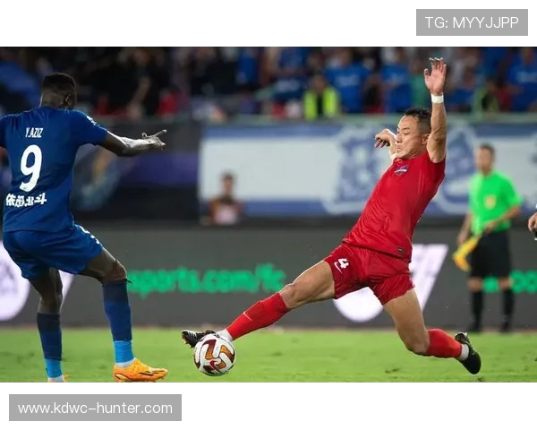 武汉羽毛球队在钻石联赛积分榜中以60分稳居第一,展现强劲实力