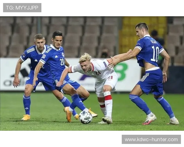 欧预赛立陶宛与乌克兰对决结果揭晓比赛精彩瞬间回顾