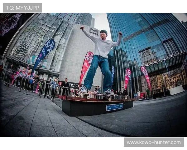 南京滑板队展现灵活性与创新精神的精彩瞬间与成长历程